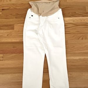 AG Maternity with secret fit belly panel. stilt leg with cuff. like new. 28